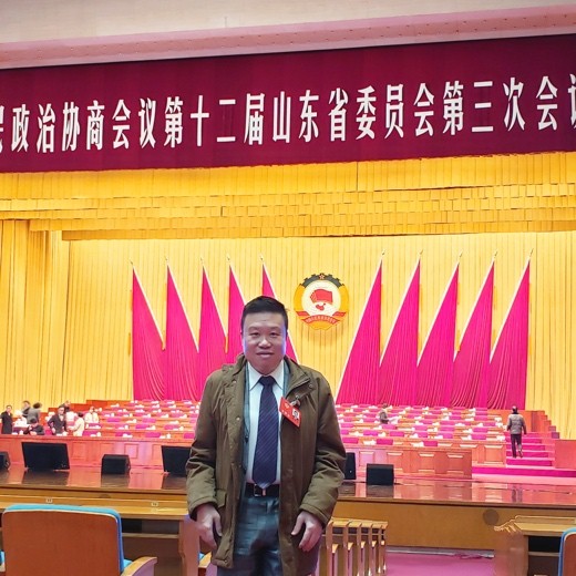 【关注两会】 会员代表建言献策 助力中国发展 【关注两会】 会员代表建言献策 助力中国发展