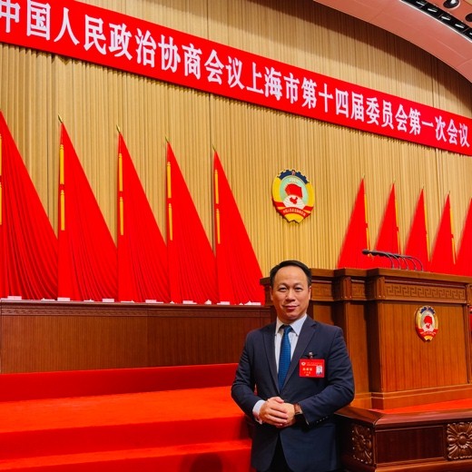 【关注两会】 会员代表建言献策 助力中国发展 【关注两会】 会员代表建言献策 助力中国发展